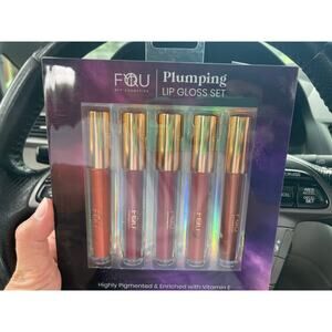 NWT BFY Cosmetics plumping lip gloss